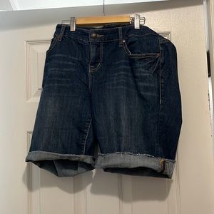 Torrid Bermuda Jeans Size 18